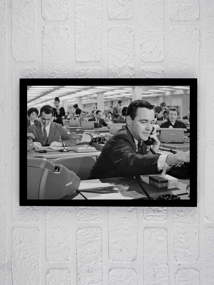 Garsoniyer - The Apartment Film Tablo Siyah Çerçeveli Film Poster Afiş Tablo