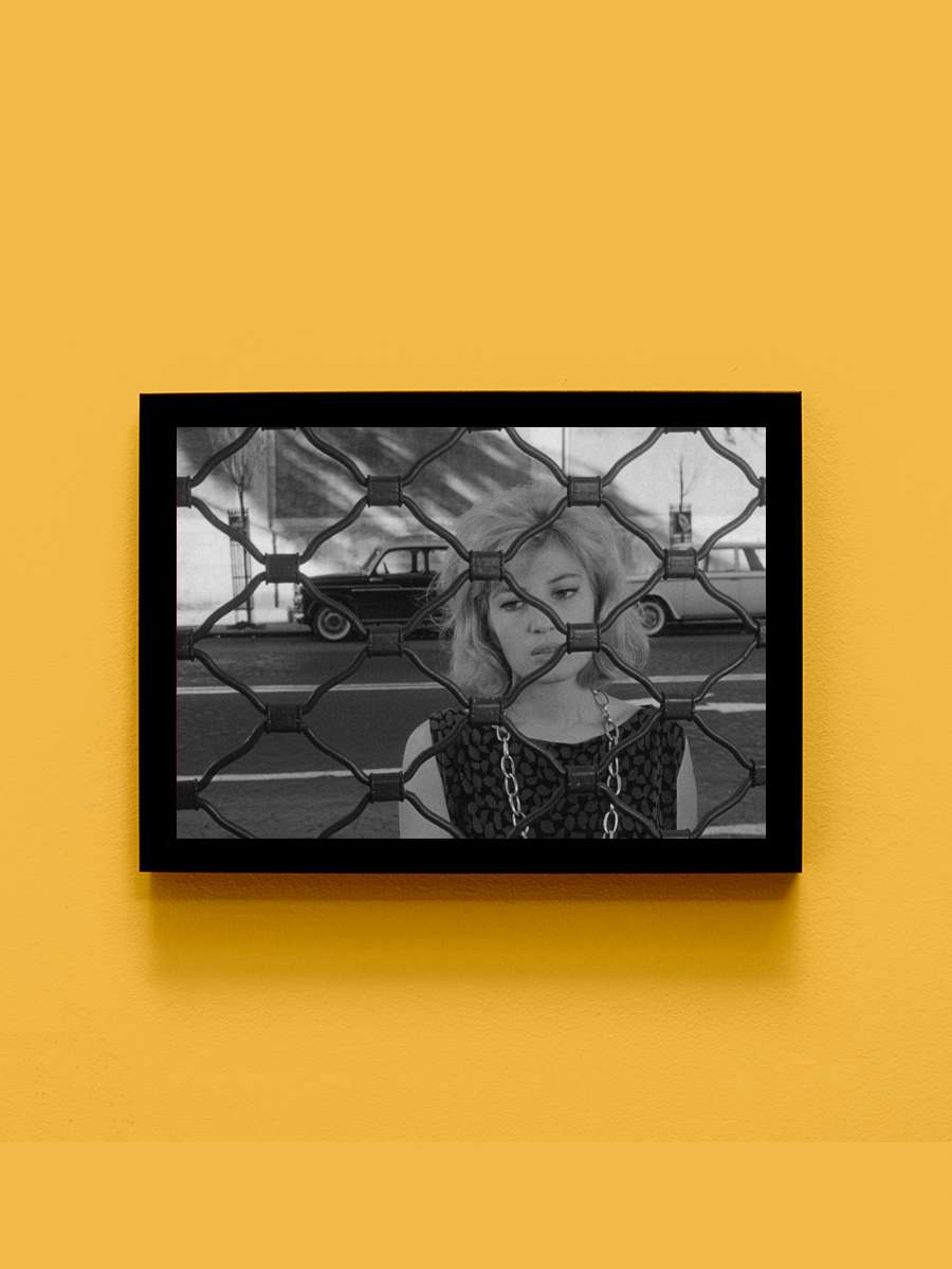 Batan Güneş - L'eclisse Film Tablo Siyah Çerçeveli Film Poster Afiş Tablo