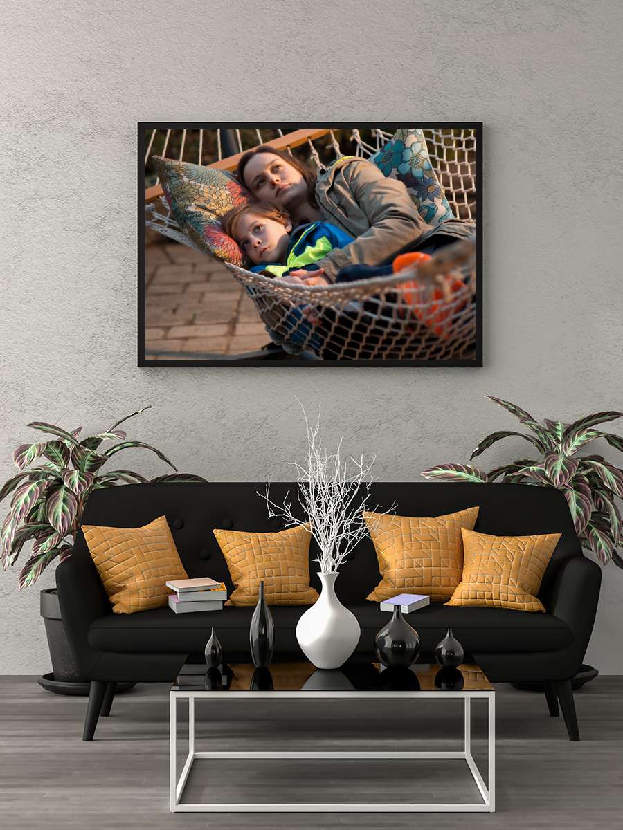 Gizli Dünya - Room Film Tablo Siyah Çerçeveli Film Poster Afiş Tablo