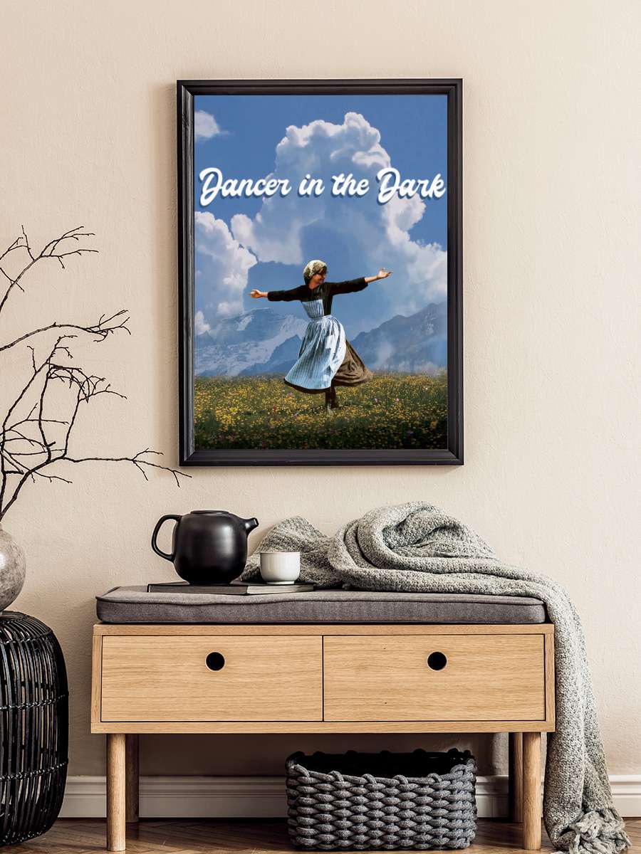 Karanlıkta Dans - Dancer in the Dark Film Tablo Siyah Çerçeveli Film Poster Afiş Tablo