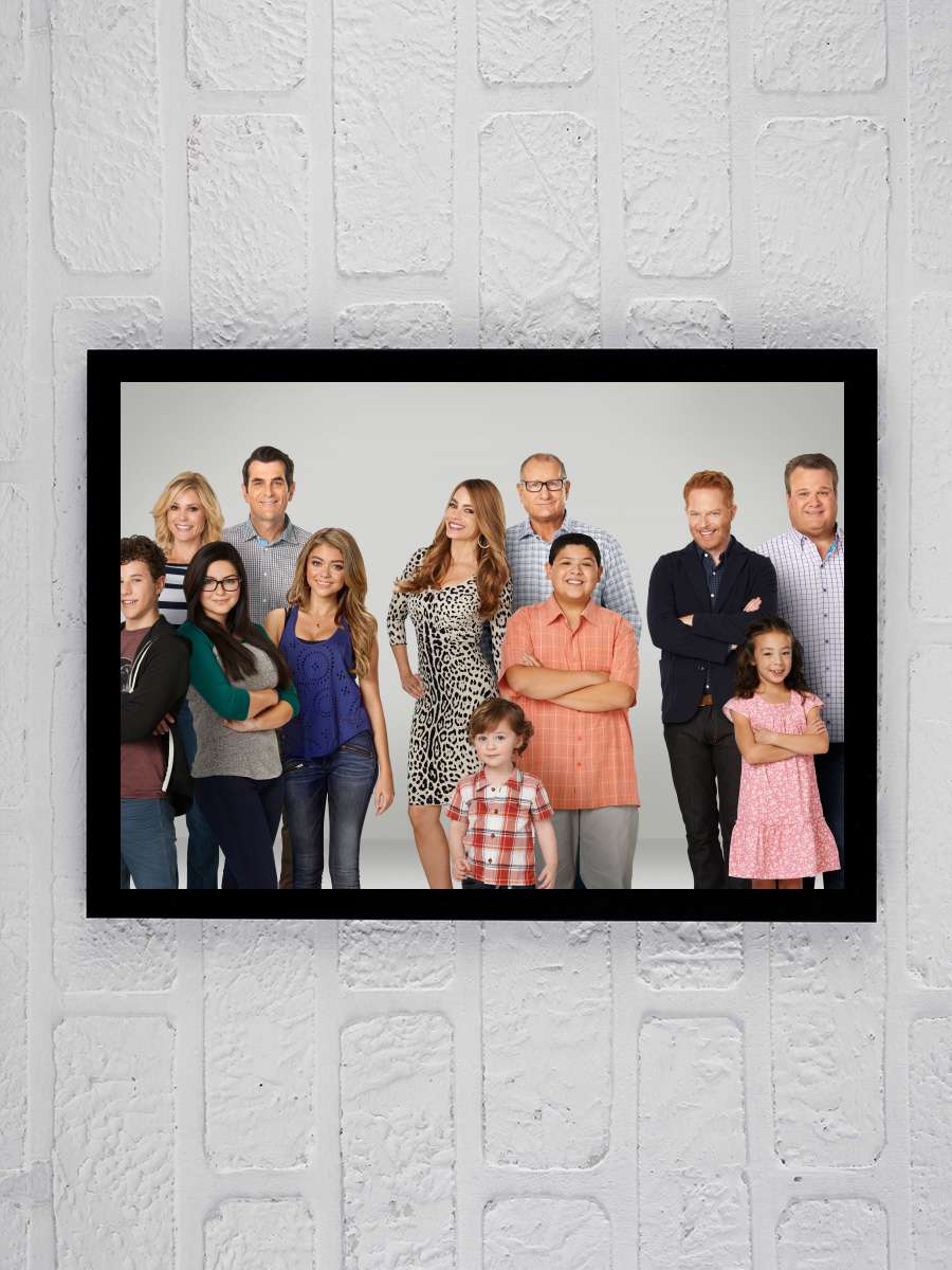 Modern Family Dizi Tablo Siyah Çerçeveli Dizi Poster Duvar Tablo