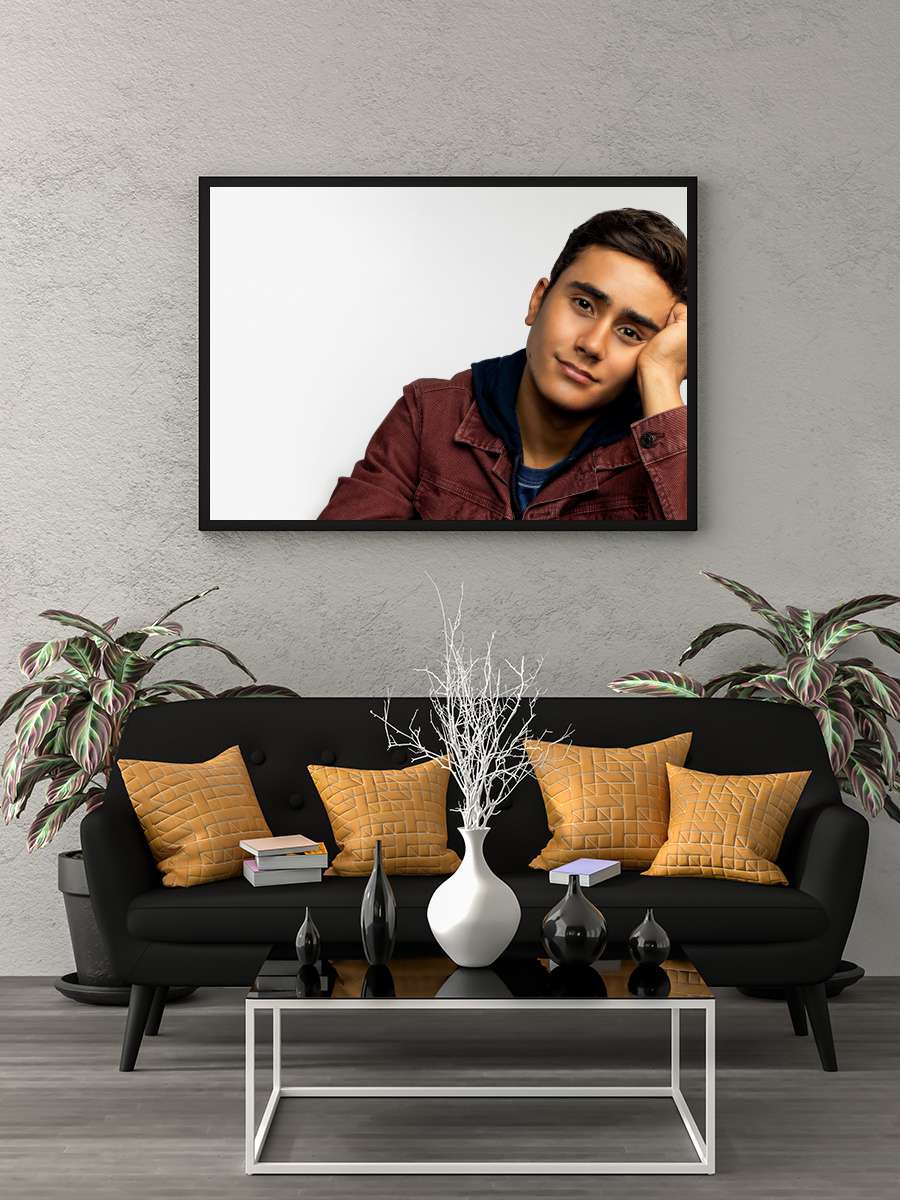 Love, Victor Dizi Tablo Siyah Çerçeveli Dizi Poster Duvar Tablo