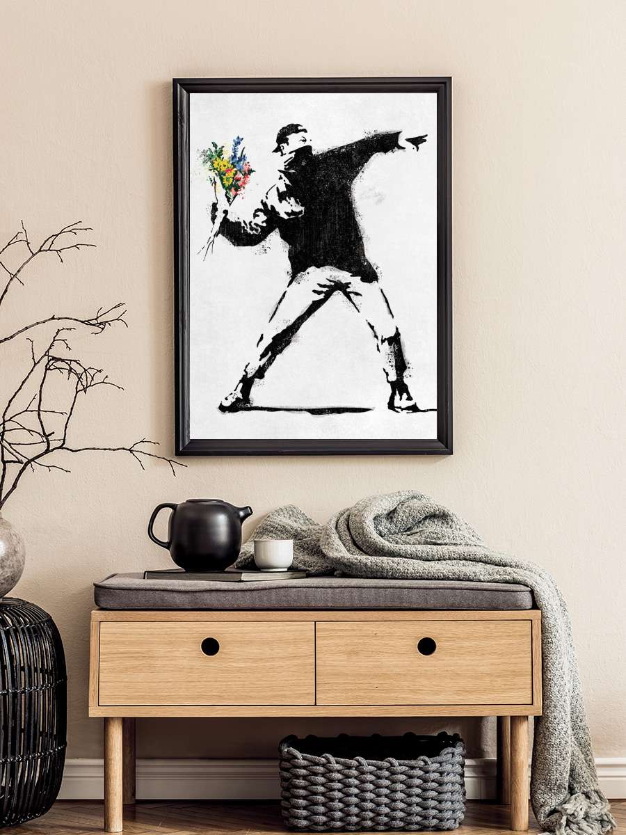 Flower Thrower Sanatsal Modern Tablo Siyah Çerçeveli Poster Modern Duvar Tablo